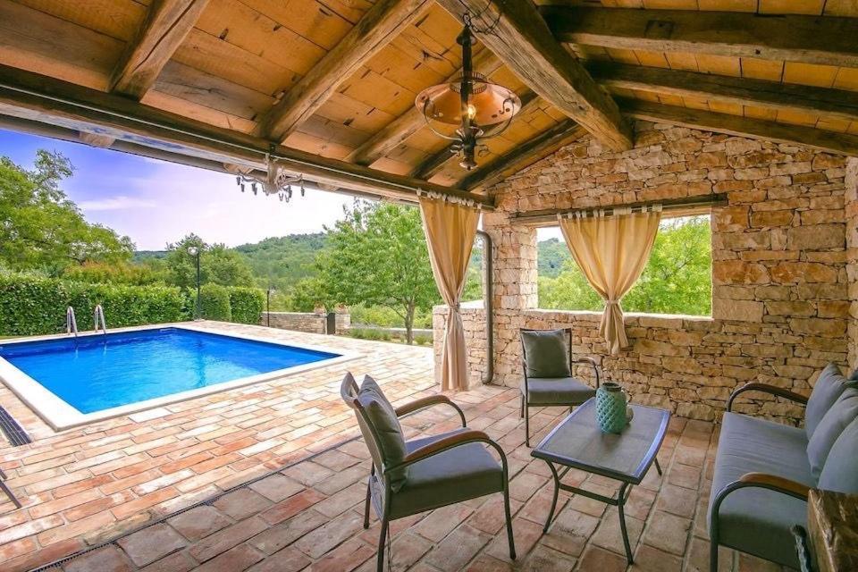 Casa Mazuli Villa Grožnjan Exteriör bild