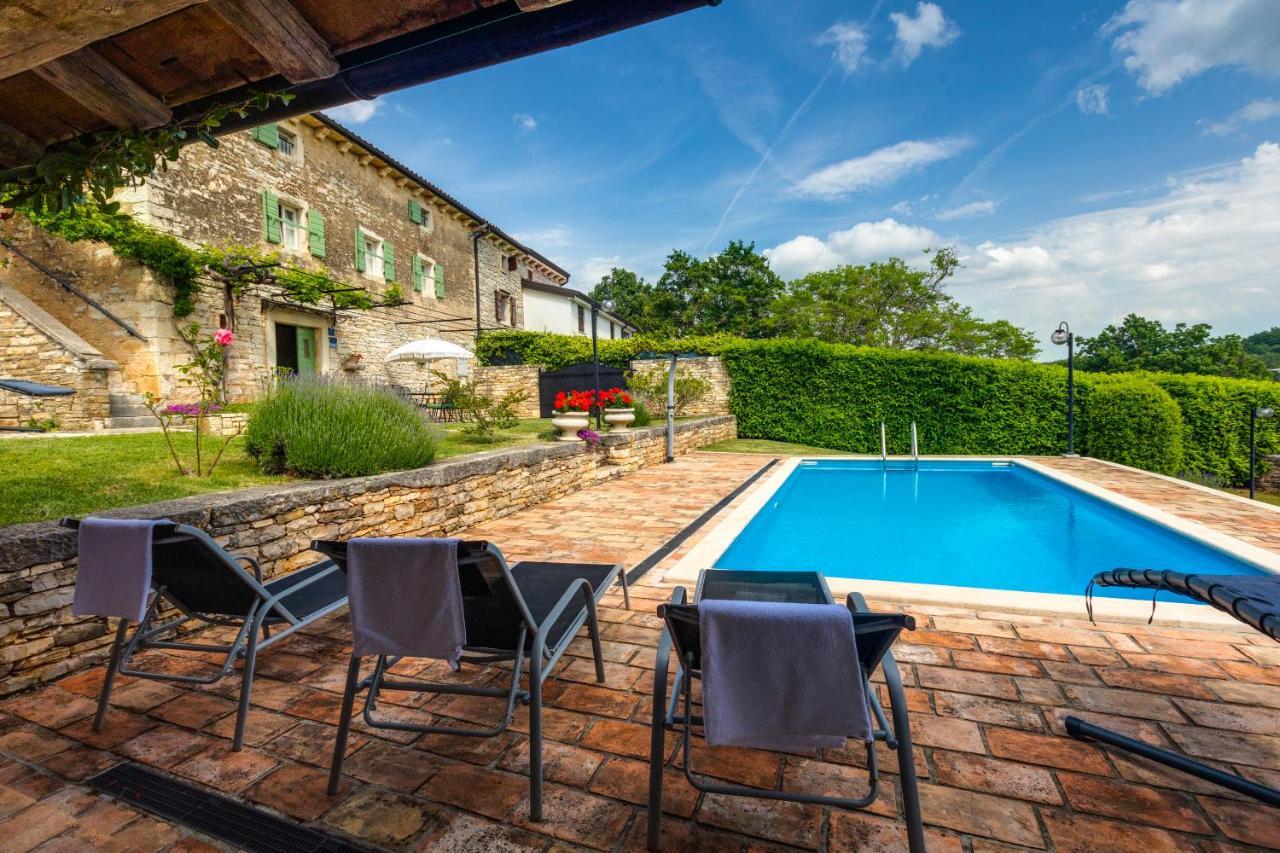 Casa Mazuli Villa Grožnjan Exteriör bild