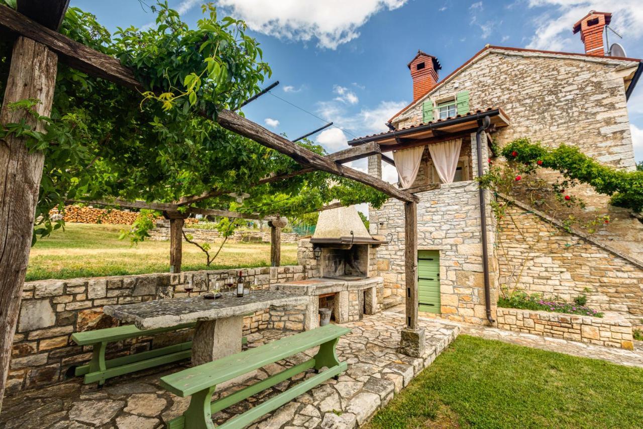 Casa Mazuli Villa Grožnjan Exteriör bild